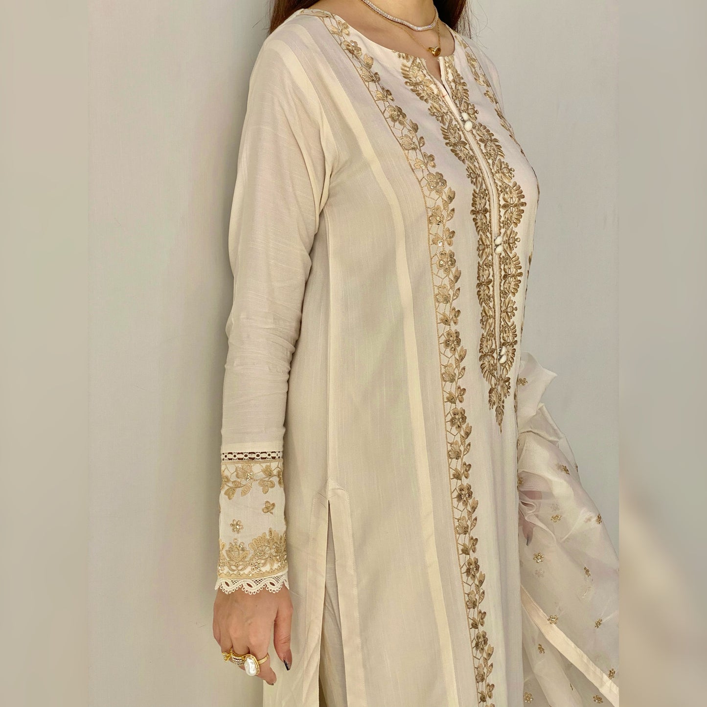 Antique Ivory Embroidered 3PC
