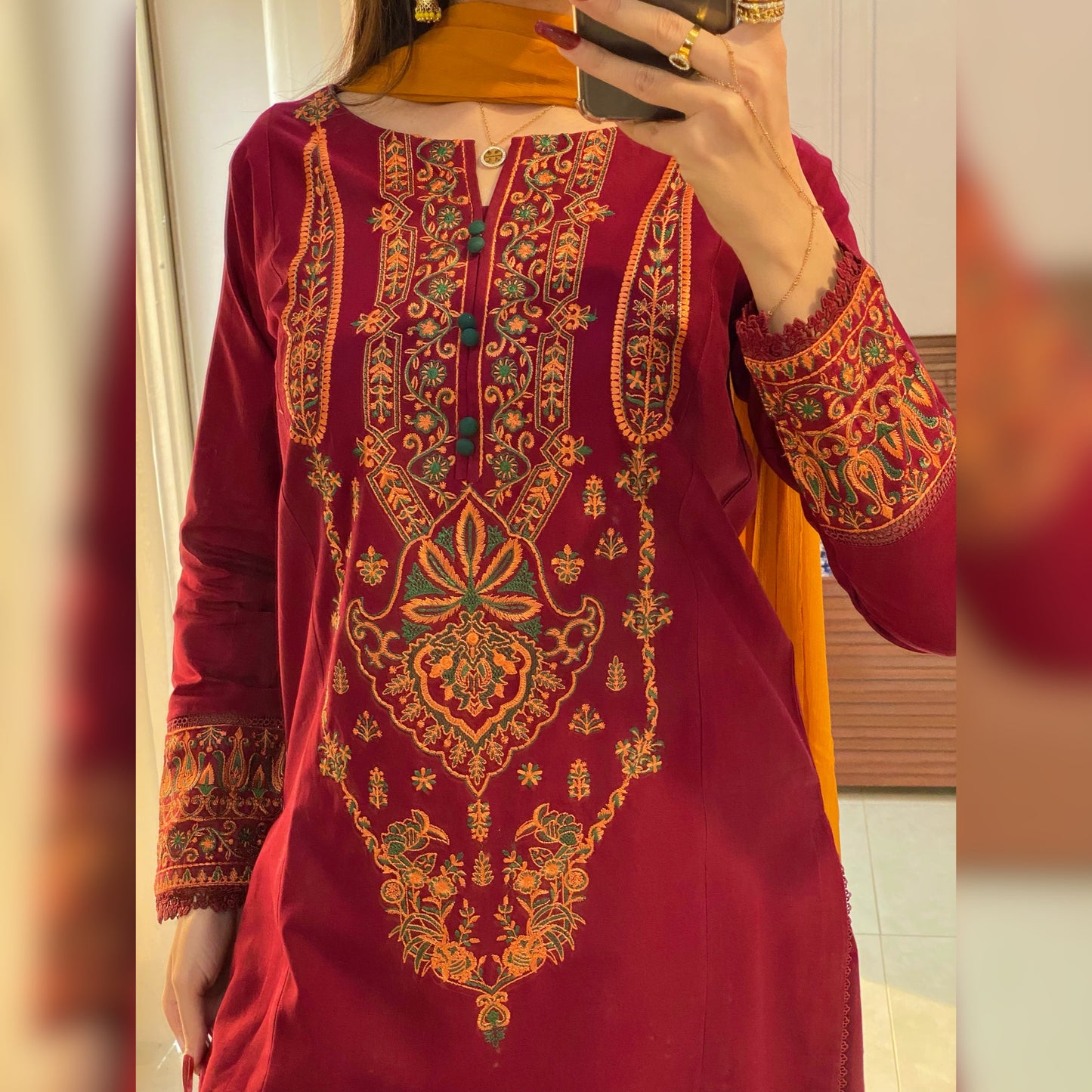 Eshaal Maroon Embroidered 3PC