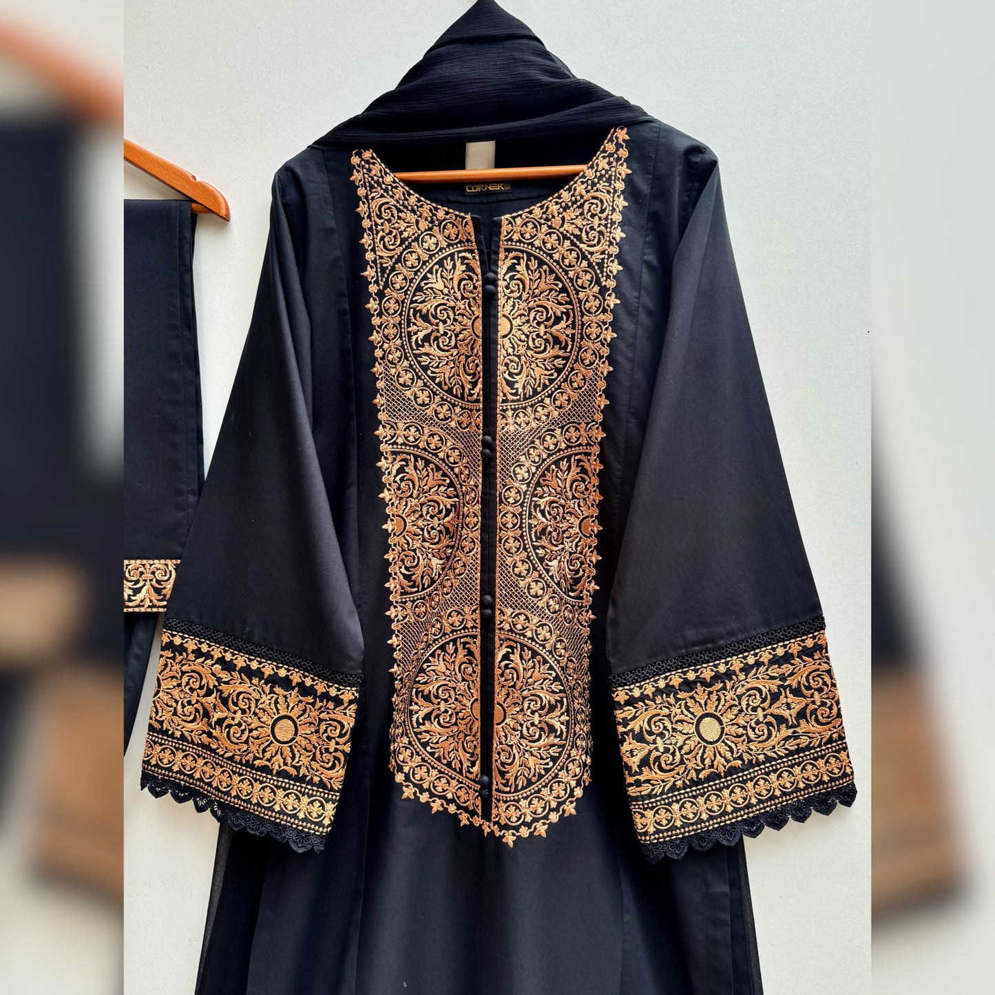 Oak Black Embroidered 3PC