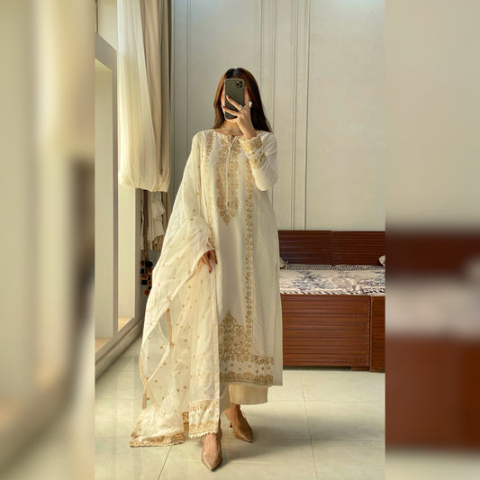 Antique Ivory Embroidered 3PC