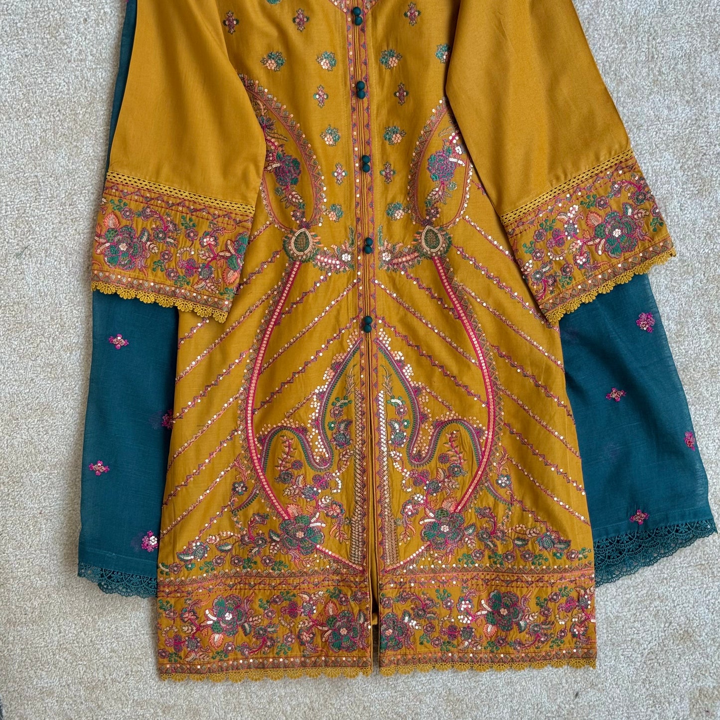 Sohaye Embroidered 3PC