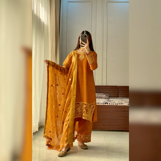 Coppor Honey Embroidered 3PC