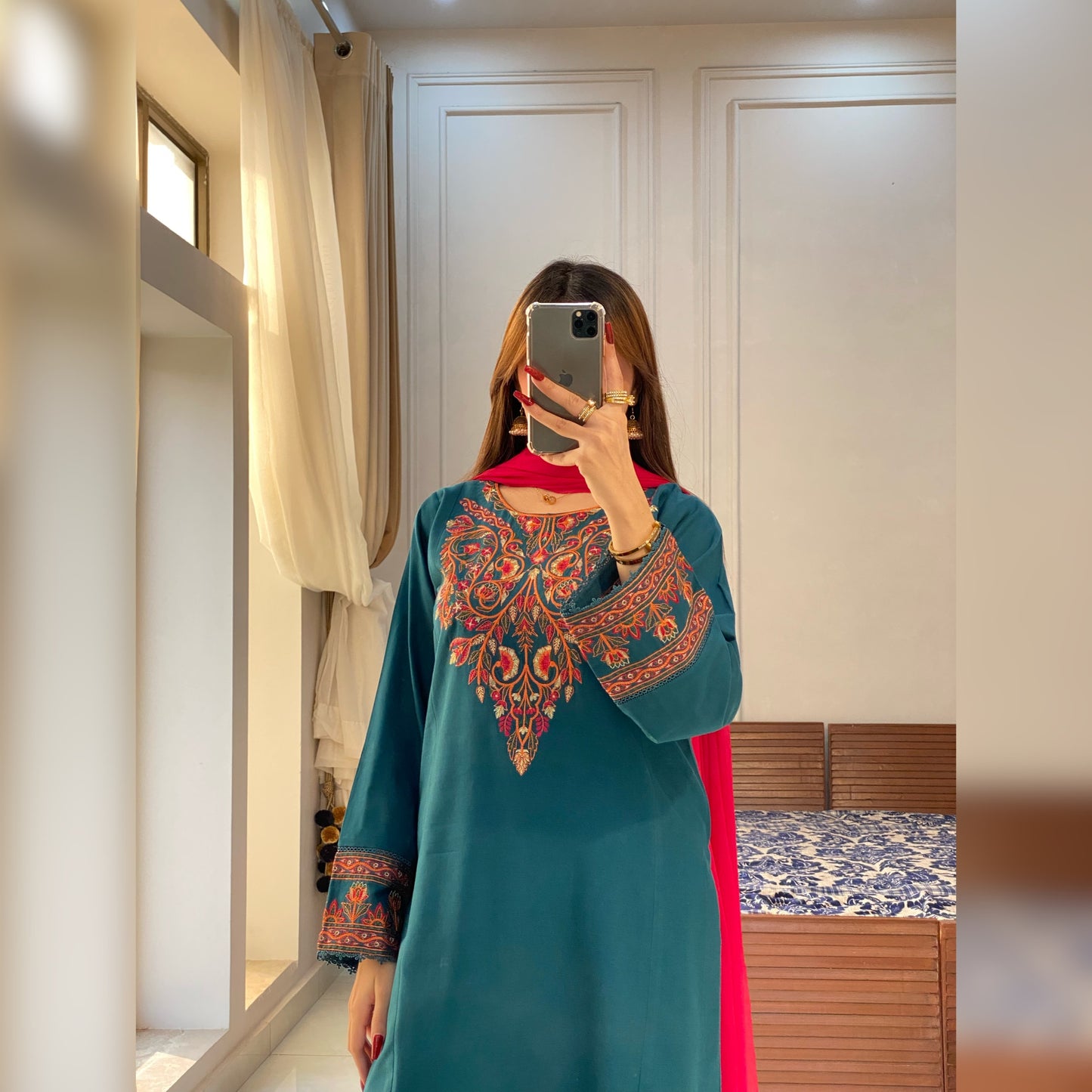 Mid Zinc Embroidered 3PC