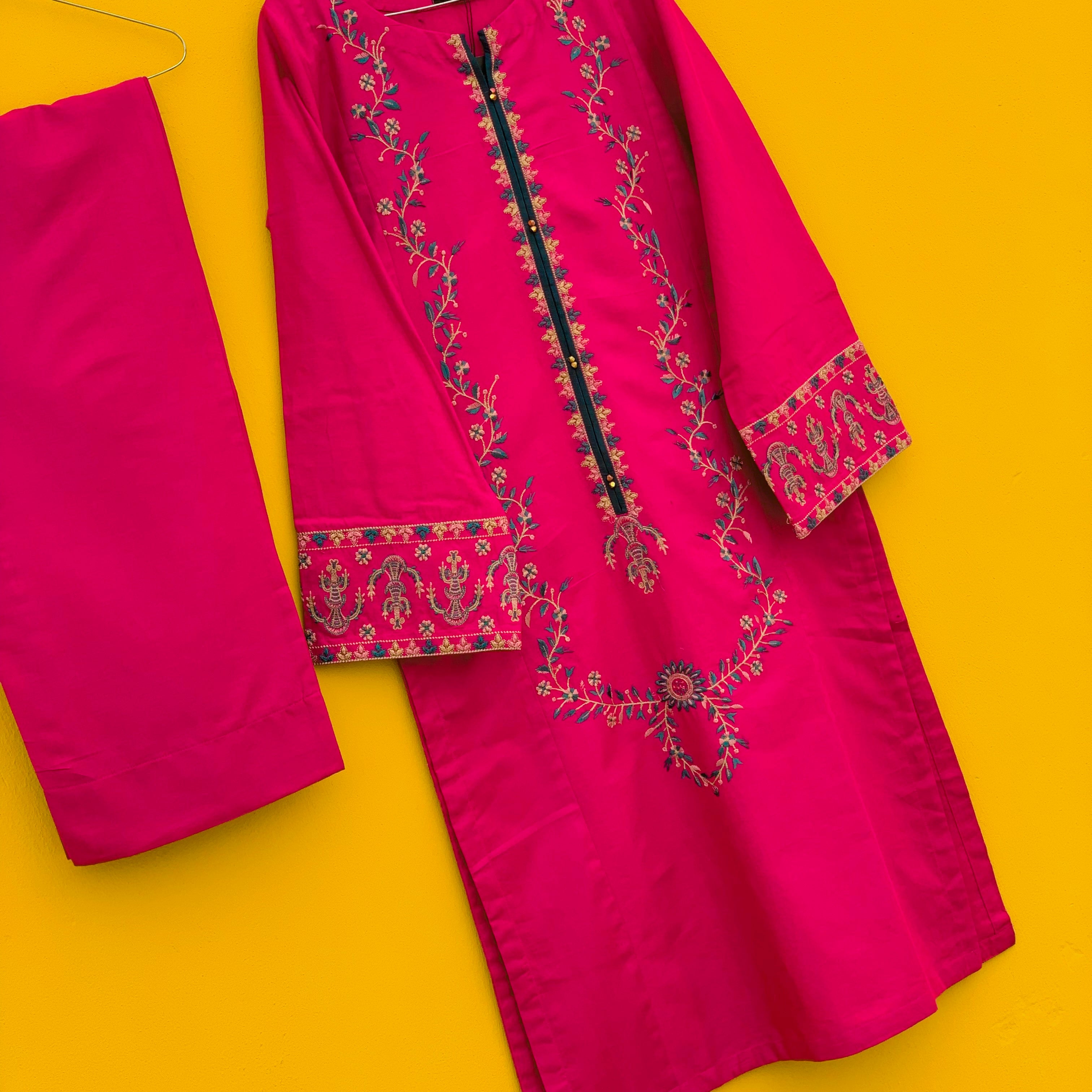 Fuscia Embroidered khaddar |2PC|