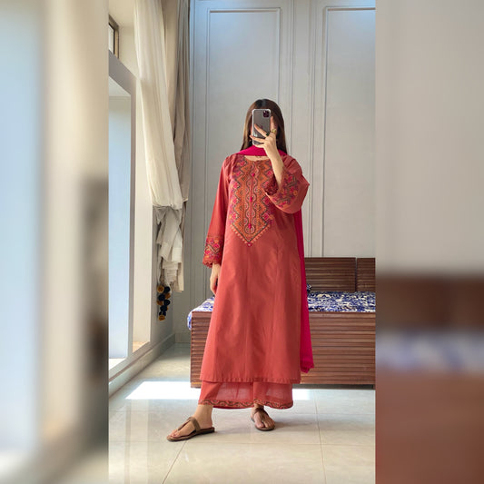 Nile Embroidered 3PC