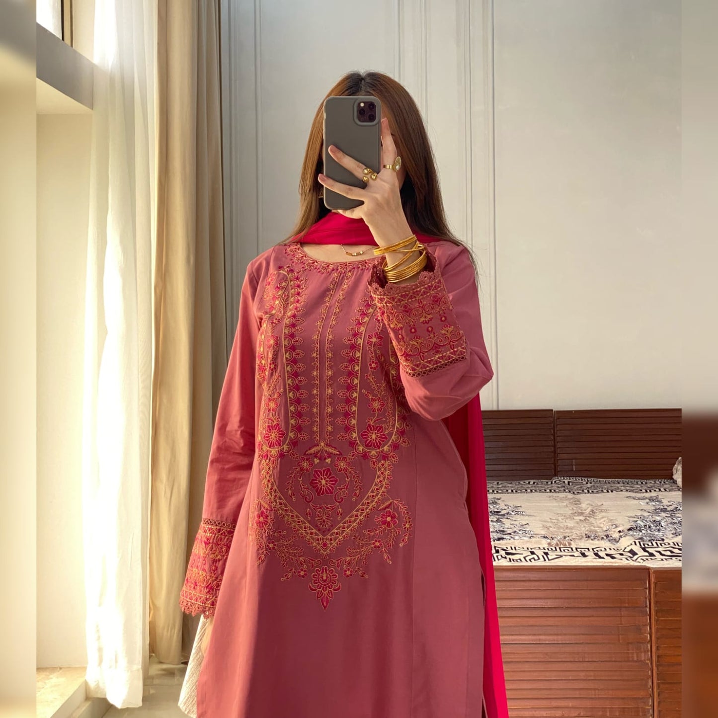 Rozilla pink Embroidered 3PC