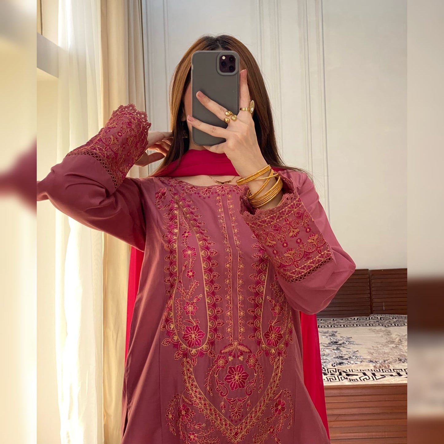 Rozilla pink Embroidered 3PC